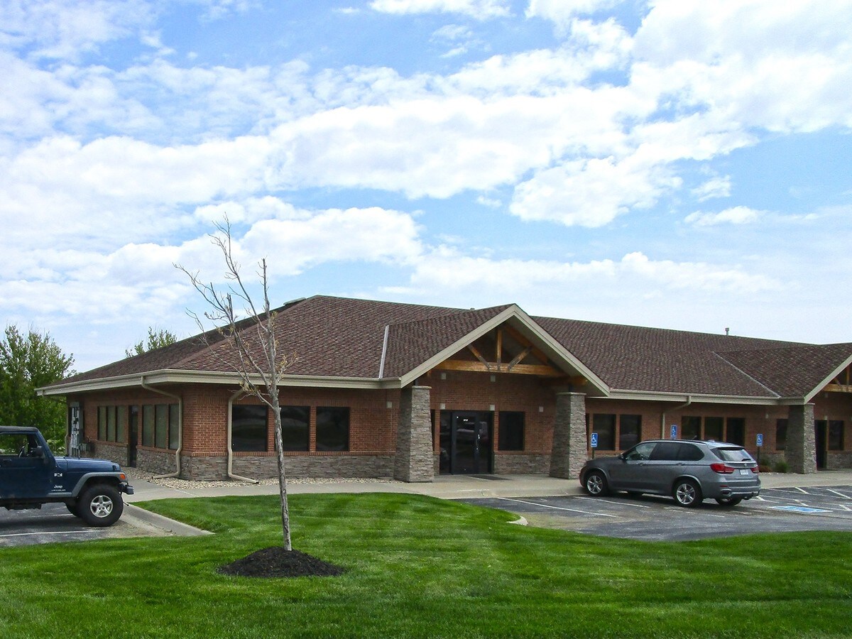 37033707 N 200th St, Elkhorn, NE 68022