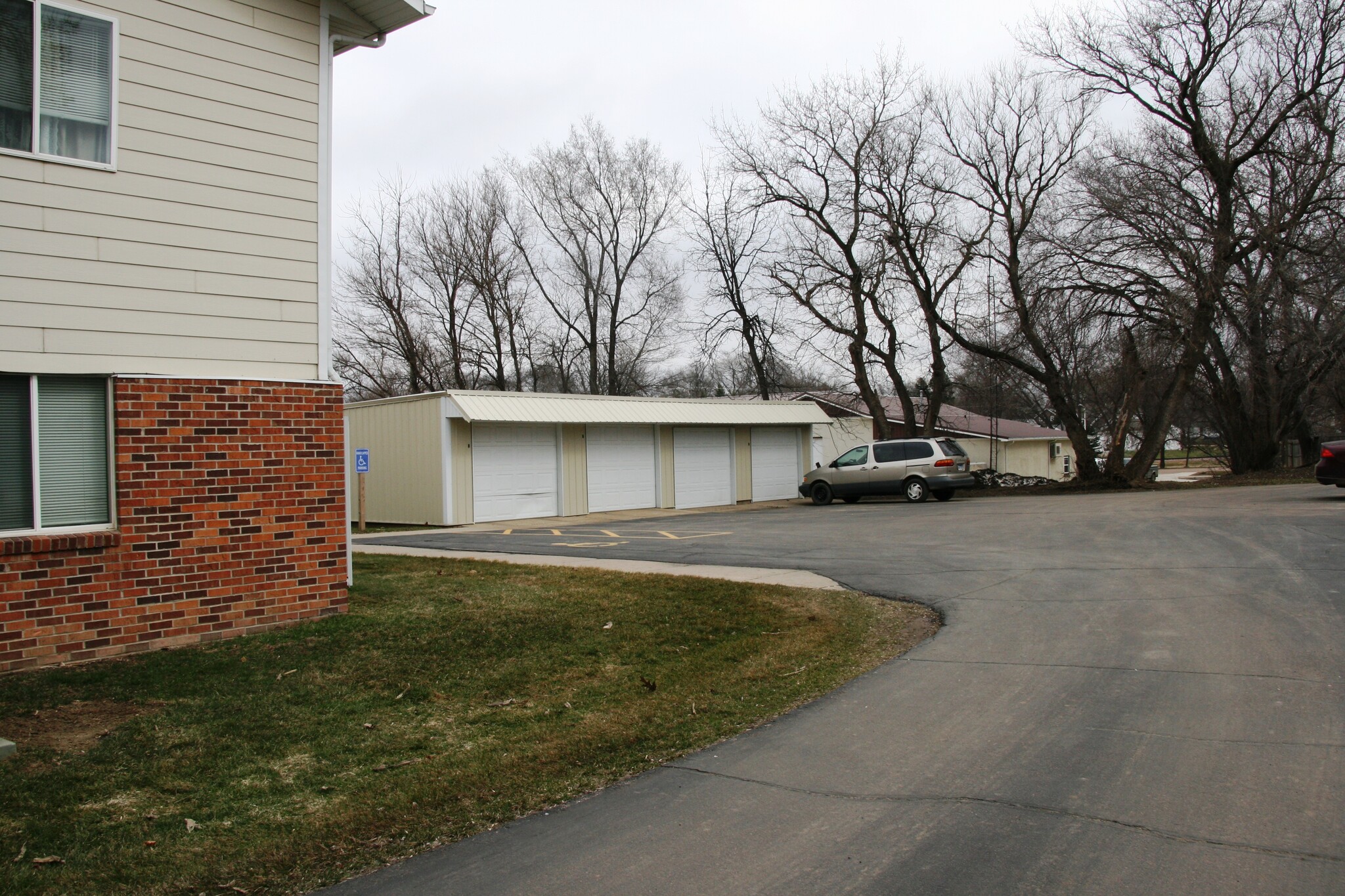 Multifamily in Beresford, SD for sale Primary Photo- Image 1 of 1