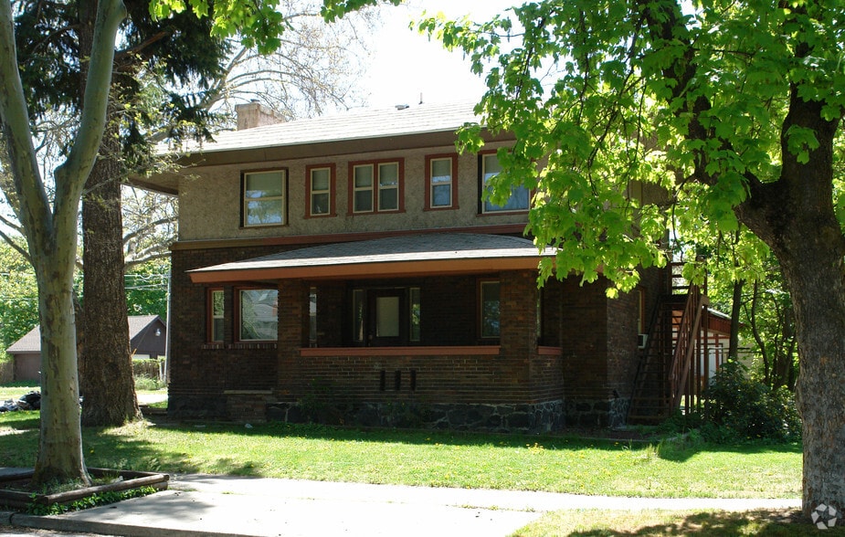 1619 N Madison St, Spokane, WA for sale - Primary Photo - Image 1 of 7