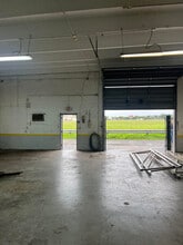 10810-10814 SW 188th St, Miami, FL for lease Interior Photo- Image 2 of 3