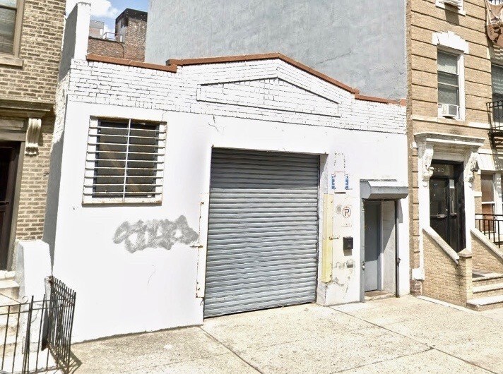 2418 41st St, Astoria, NY for sale - Primary Photo - Image 1 of 1