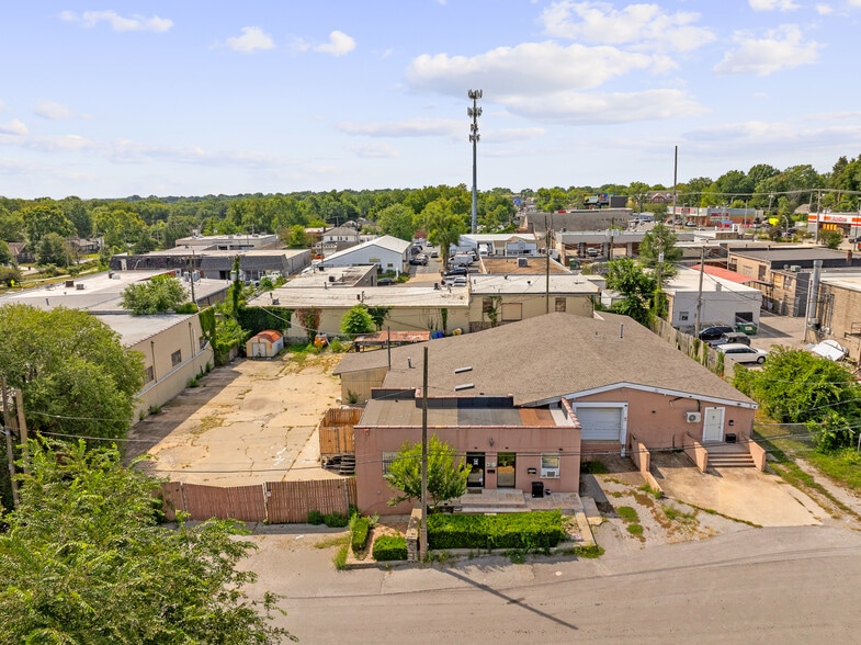 319 W 79th Ter, Kansas City, MO for lease - Building Photo - Image 3 of 19