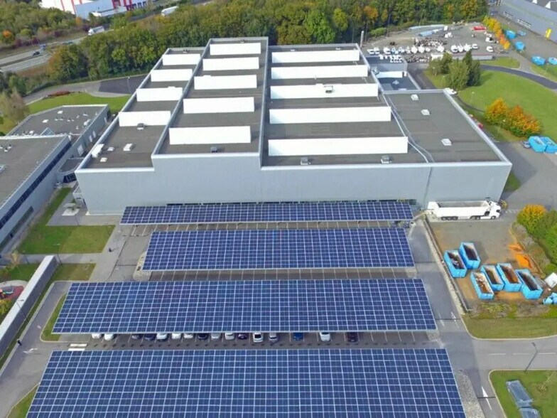 Flex in Étupes for lease - Aerial - Image 2 of 3