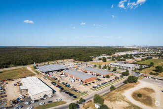 1671 Riverview Dr, Lewisville, TX - aerial  map view