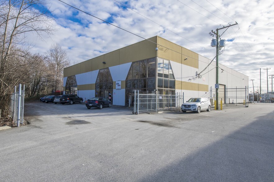 20350 Langley Byp, Langley, BC for sale - Primary Photo - Image 1 of 1