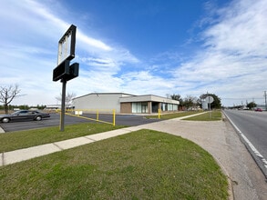 3378 Moffett Rd, Mobile, AL for lease Interior Photo- Image 2 of 9