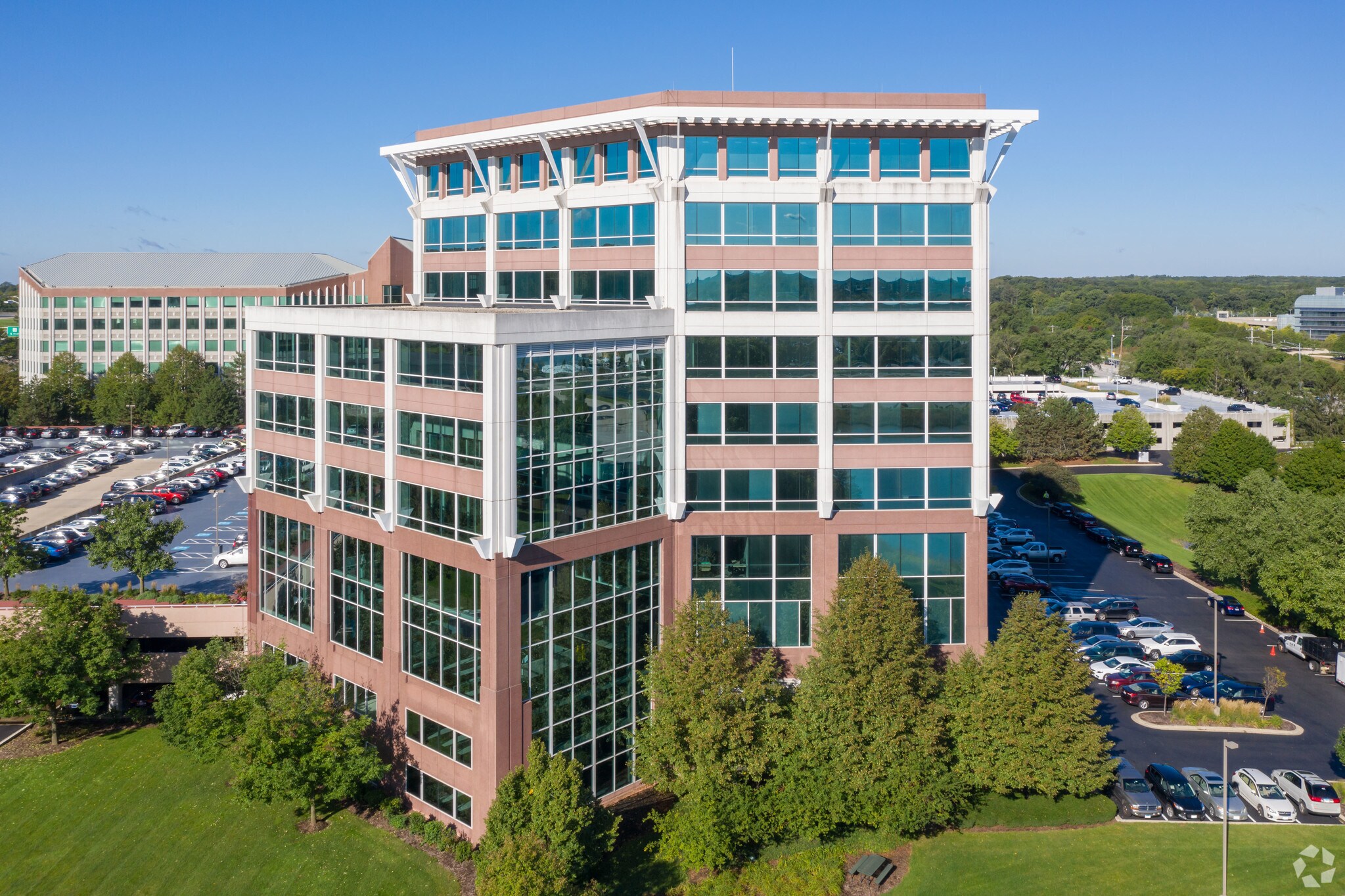 4225 Naperville Rd, Lisle, IL 60532 Central Park of Lisle I