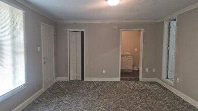 340 Park Ave, Hot Springs, AR for lease Interior Photo- Image 2 of 7