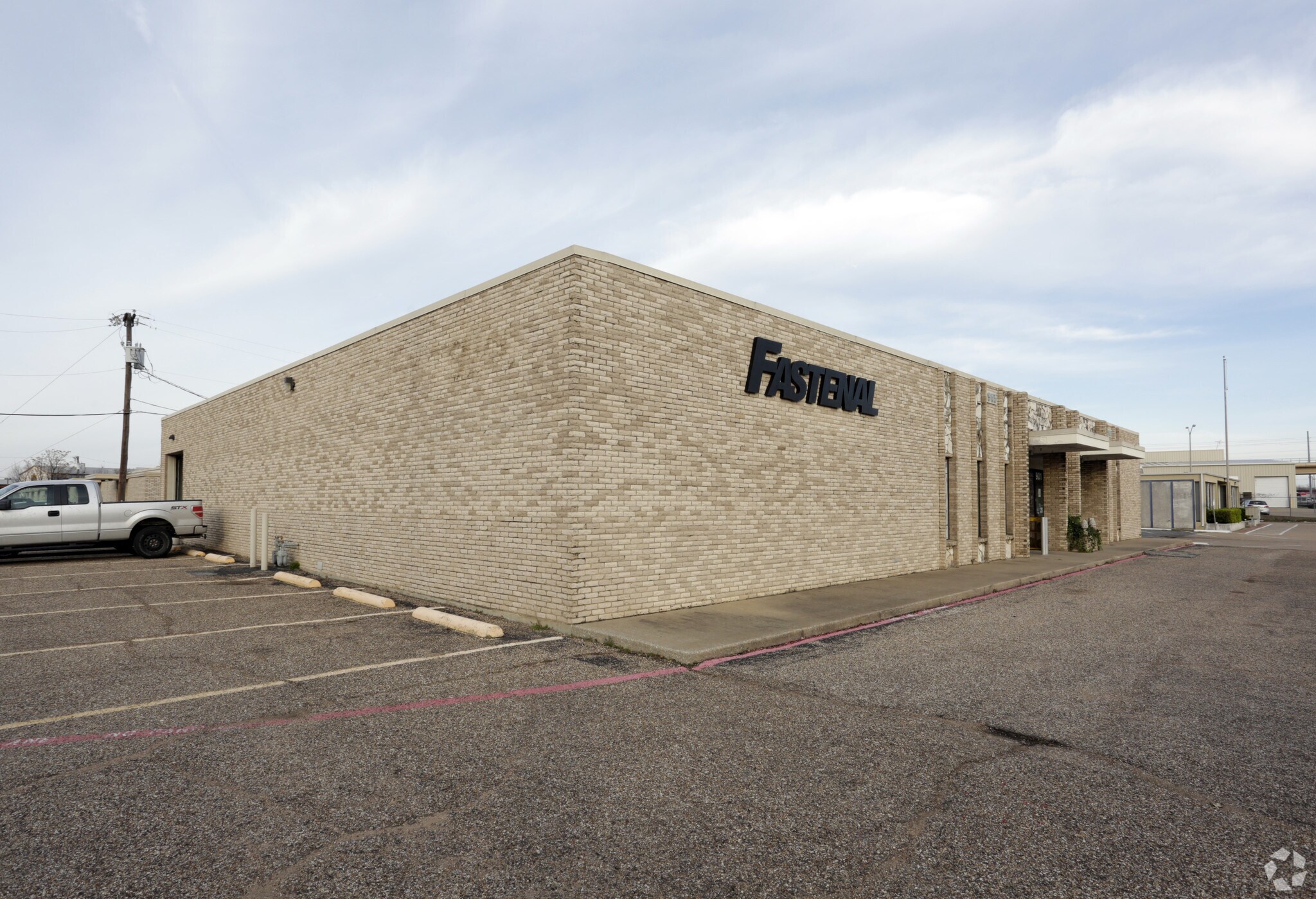 901-905 S Jupiter Rd, Garland, TX for sale Building Photo- Image 1 of 1