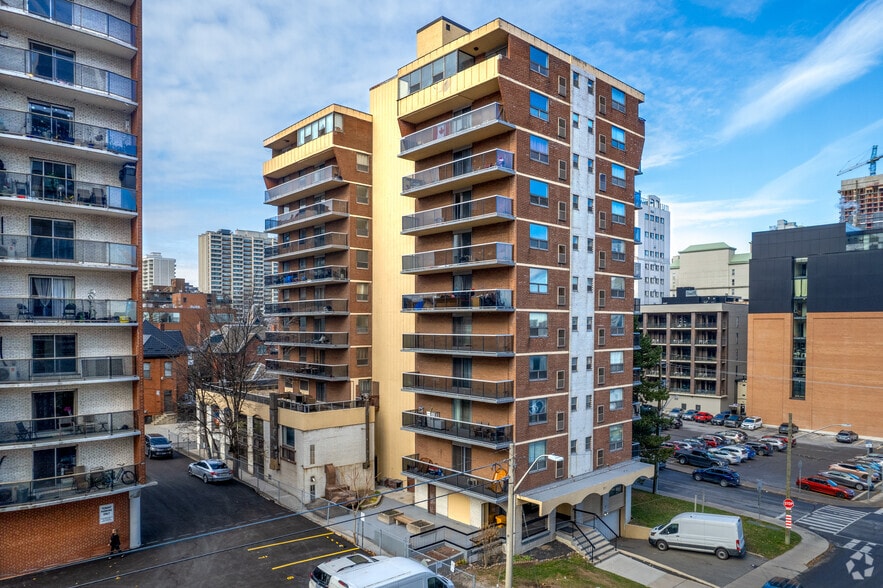 150 Hughson St S, Hamilton, ON for lease - Primary Photo - Image 1 of 30