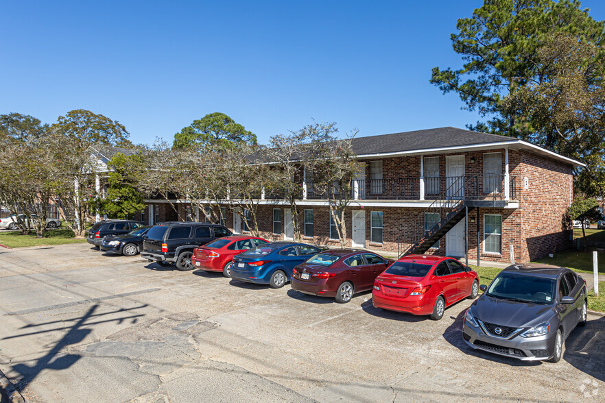 2888 Dougherty Dr, Baton Rouge, LA for sale - Primary Photo - Image 1 of 4