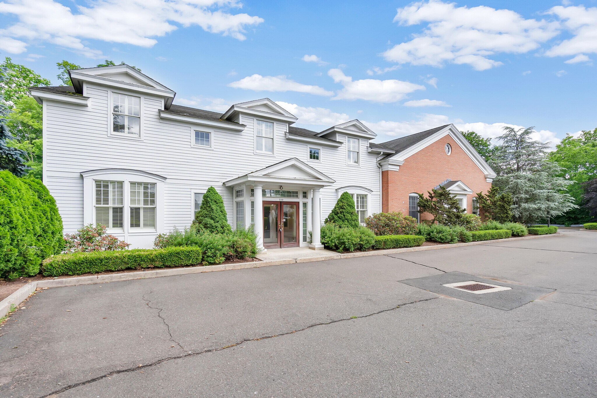 330 S Main St, Cheshire, CT for sale Building Photo- Image 1 of 1