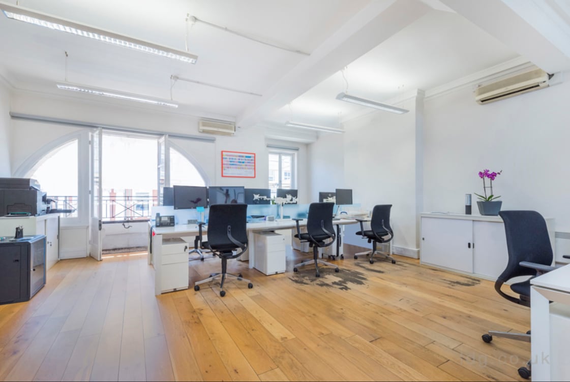 28 Margaret St, London for sale Building Photo- Image 1 of 1