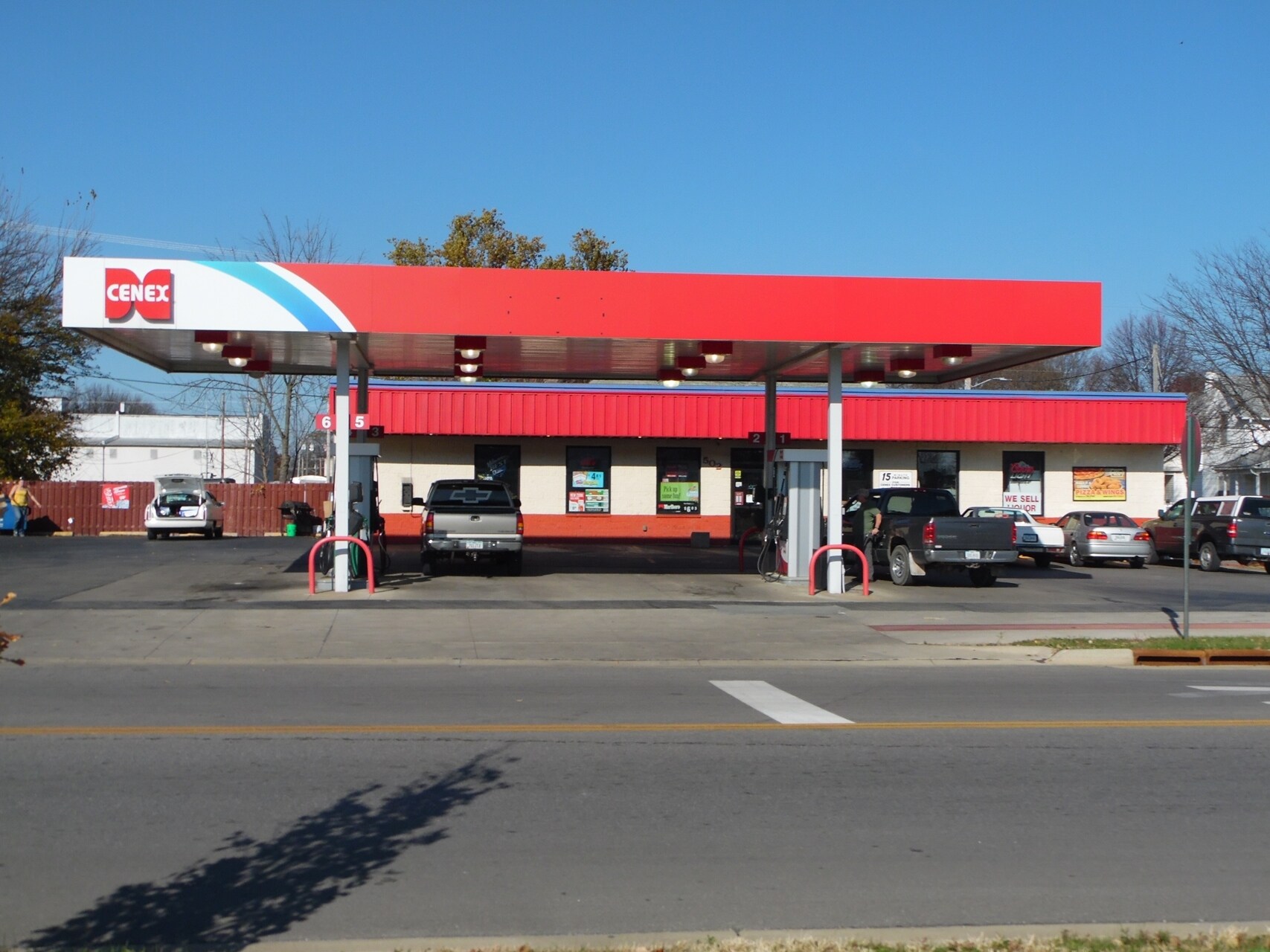 502 E Ave NW, Cedar Rapids, IA for sale Primary Photo- Image 1 of 1