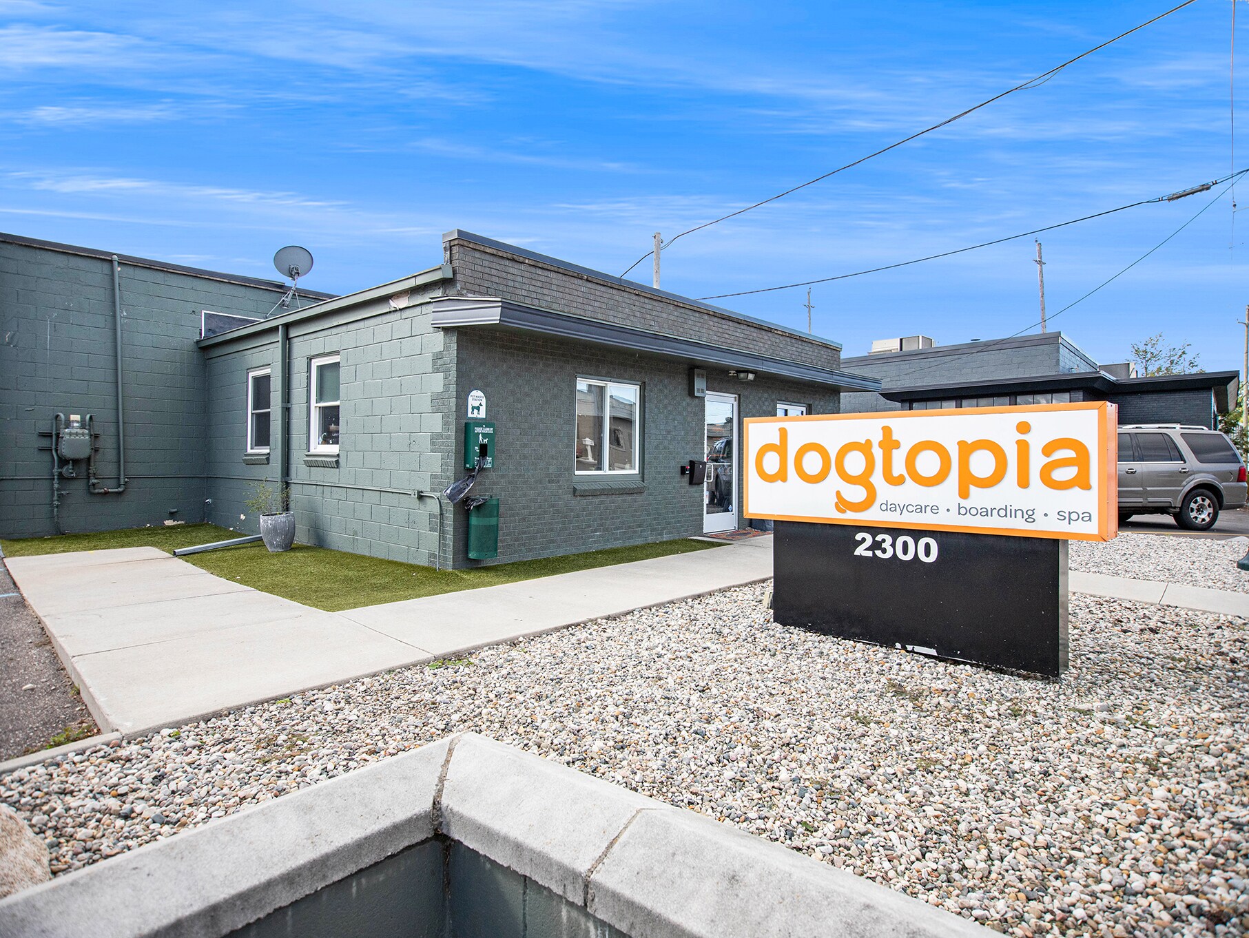 2300 Cole St, Birmingham, MI for sale Building Photo- Image 1 of 1