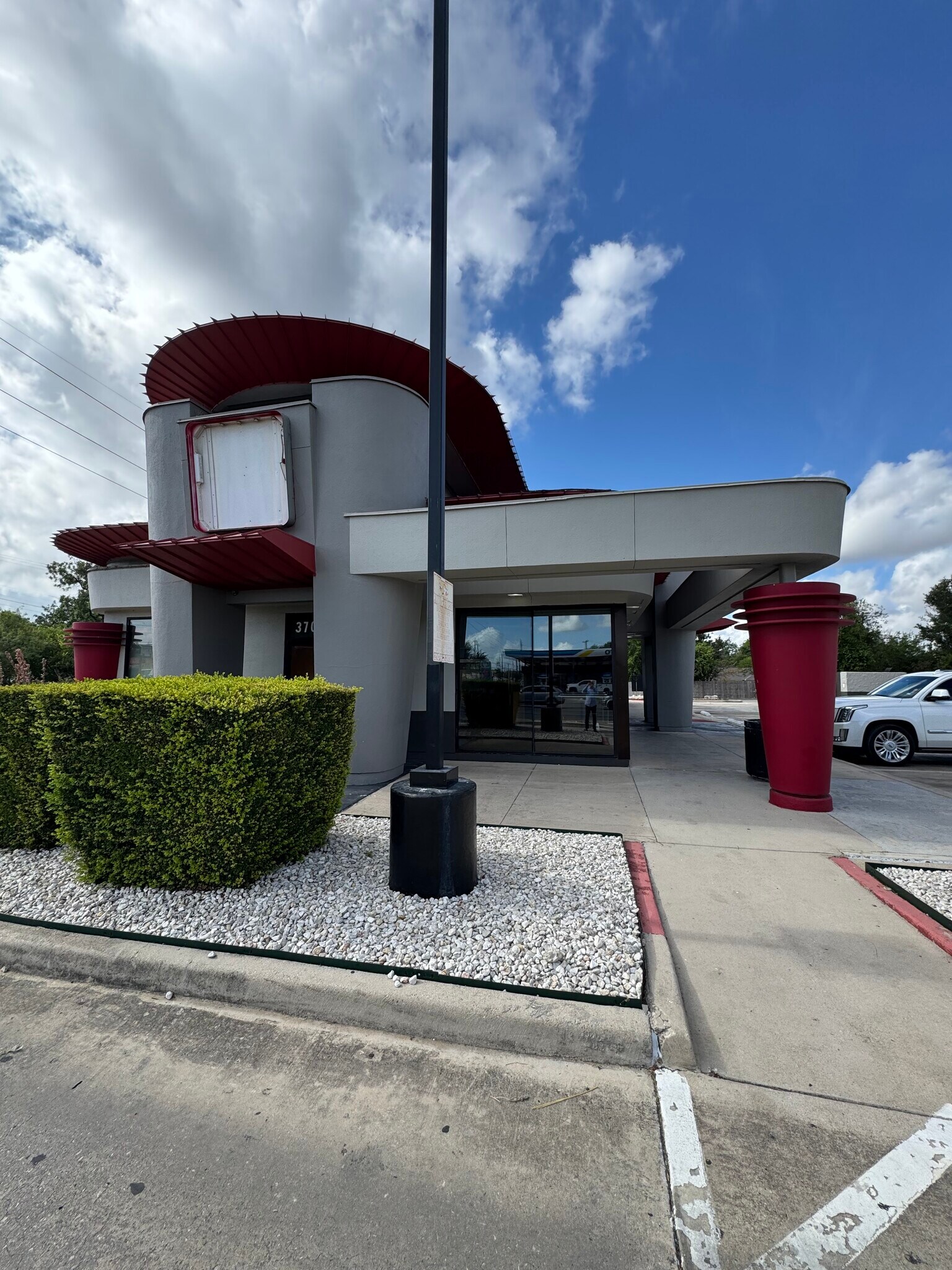 3702 SW Military Dr, San Antonio, TX for lease Building Photo- Image 1 of 8