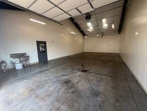 255 S Cleveland Ave, Loveland, CO for lease Interior Photo- Image 2 of 4
