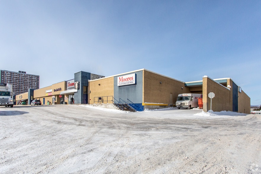 2525 Carling Ave, Ottawa, ON for sale - Primary Photo - Image 1 of 1