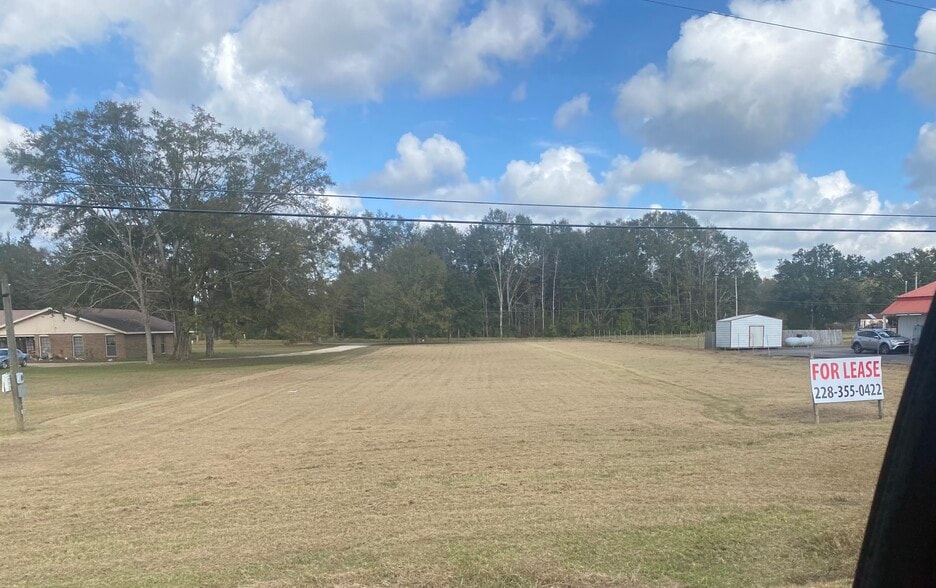Hwy 614, Hurley, MS for sale - Building Photo - Image 2 of 2