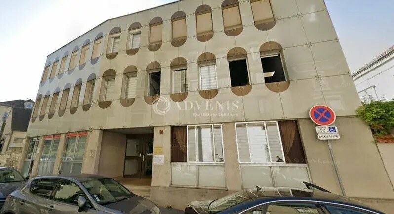 Office in Melun for sale - Building Photo - Image 1 of 1
