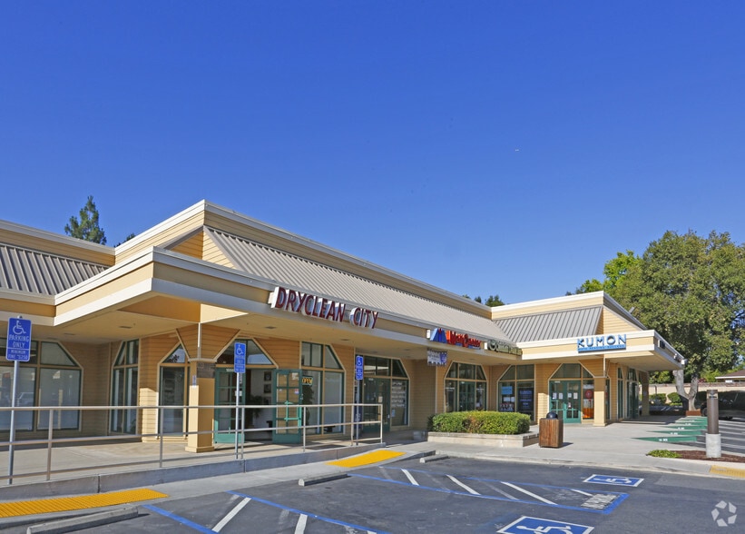 15525-15569 Union Ave, Los Gatos, CA for lease - Building Photo - Image 2 of 4