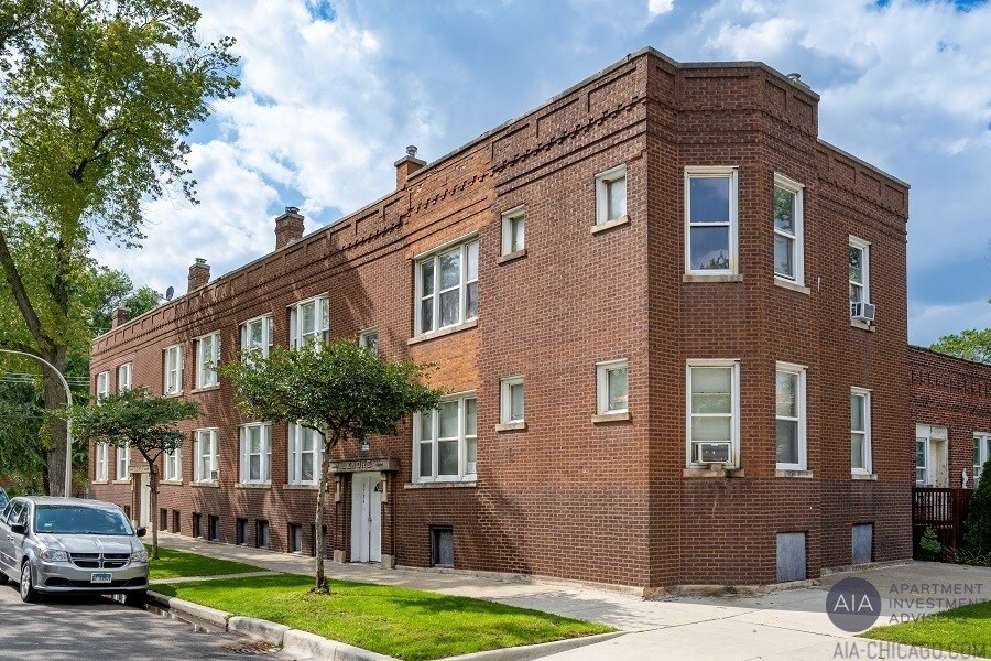 3902 W Thomas Dr, Chicago, IL for sale Building Photo- Image 1 of 1