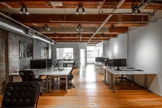 560-562 Beatty St, Vancouver, BC for lease Building Photo- Image 2 of 5