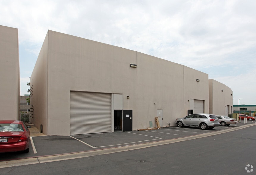 9924 Mesa Rim Rd, San Diego, CA for lease - Building Photo - Image 3 of 4