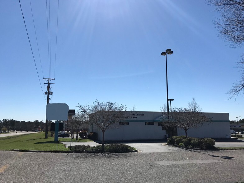 7539 Garners Ferry Rd, Columbia, SC 29209