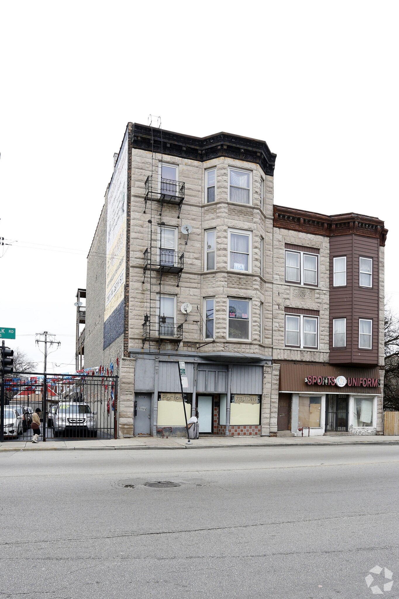 2654 W Cermak Rd, Chicago, IL for sale Primary Photo- Image 1 of 1