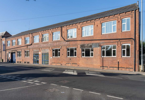 Burley Rd, Leeds for lease - Primary Photo - Image 1 of 1