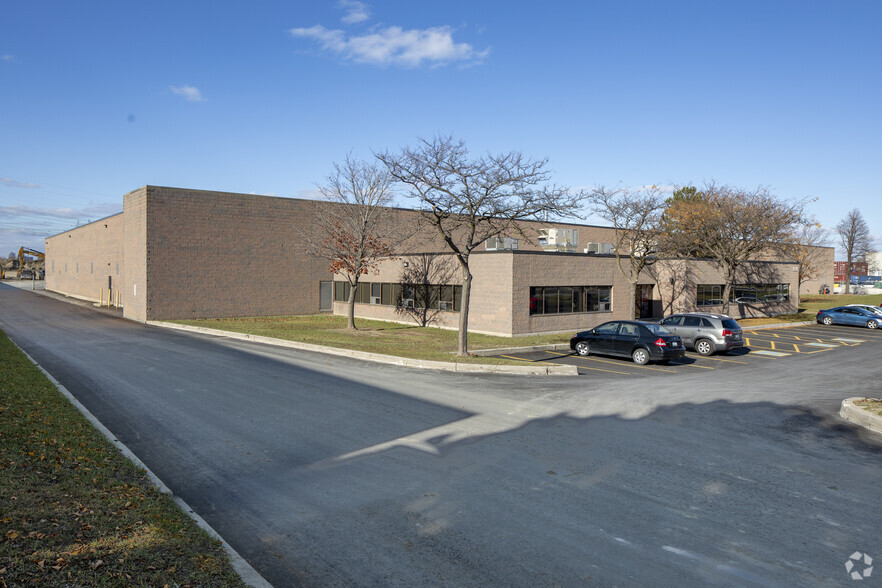 7521 Tranmere Dr, Mississauga, ON for sale - Primary Photo - Image 1 of 1