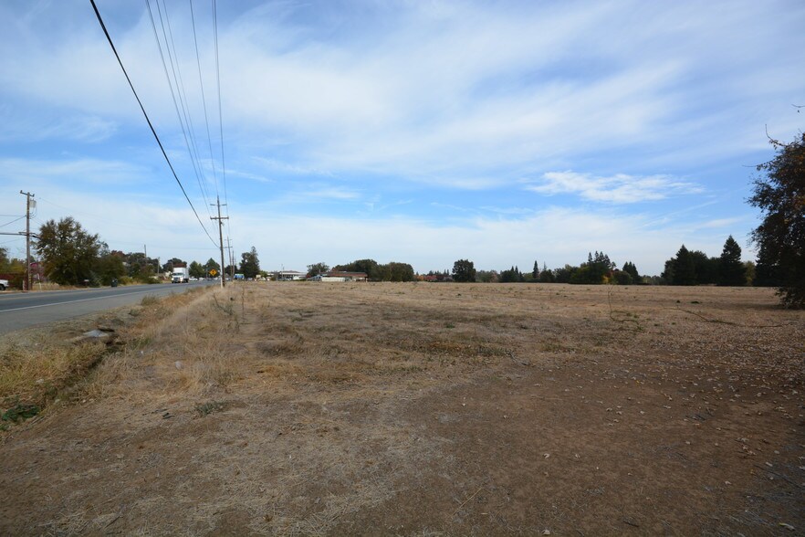 9013 Grant Line Rd, Elk Grove, CA 95624