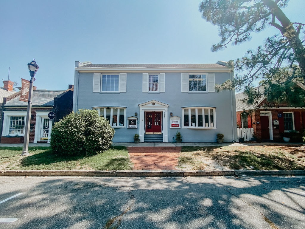 115 E Pennsylvania Ave, Southern Pines, NC for lease Building Photo- Image 1 of 9