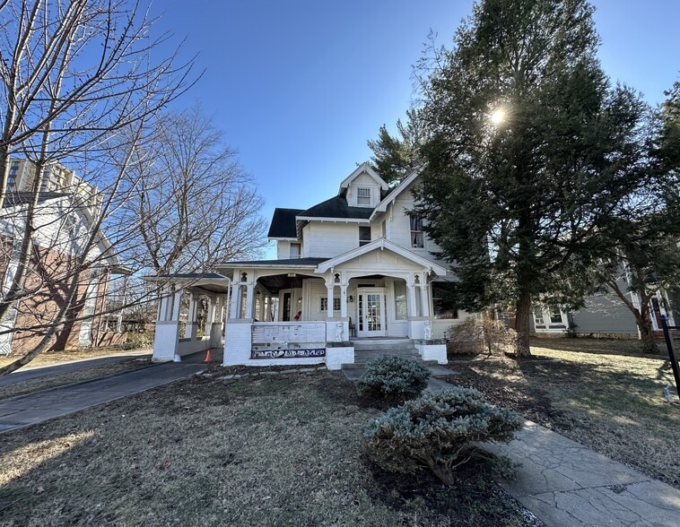 800 E Walnut St, Springfield, MO for sale - Building Photo - Image 2 of 9