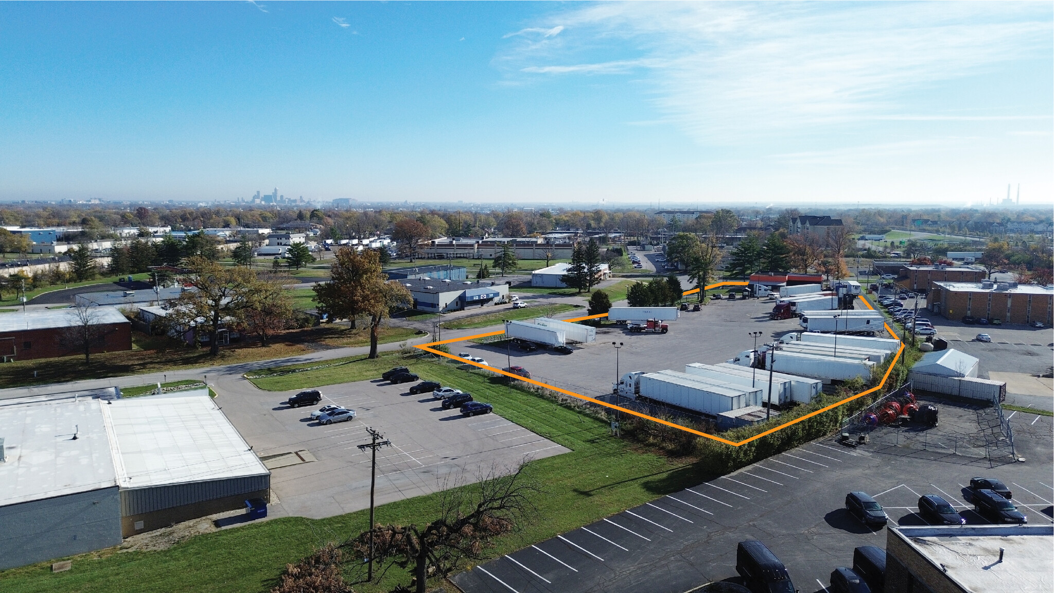 2360 Distributors Dr, Indianapolis, IN for lease Building Photo- Image 1 of 5