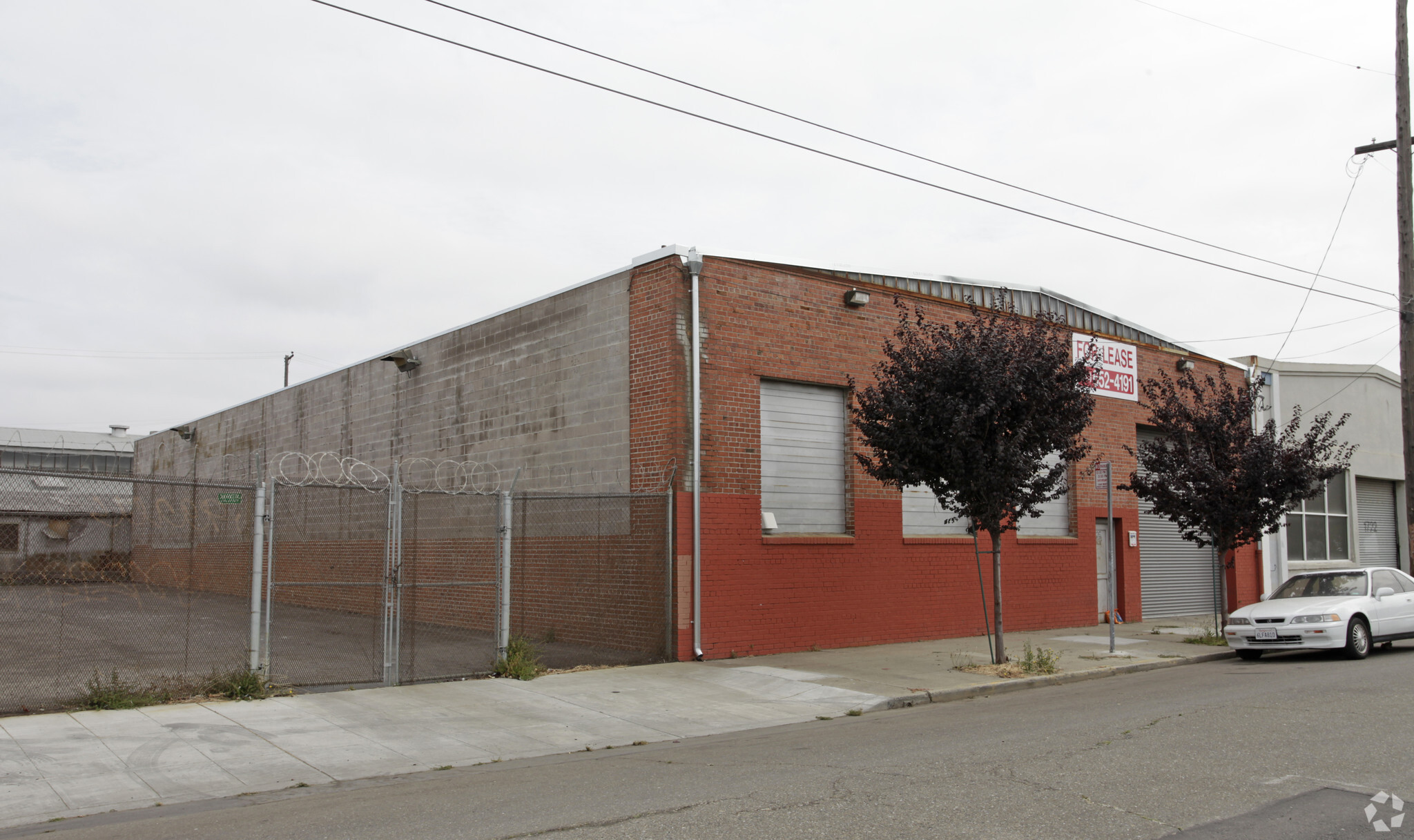 1726 15th St, Oakland, CA for lease Primary Photo- Image 1 of 8