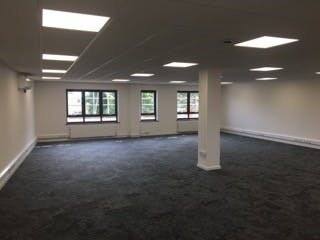 More details for 27 Broad St, Wokingham - Office for Lease