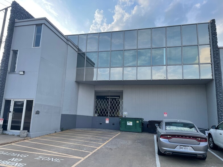 2840 S Bryan Ave, Fort Worth, TX for lease - Building Photo - Image 1 of 7