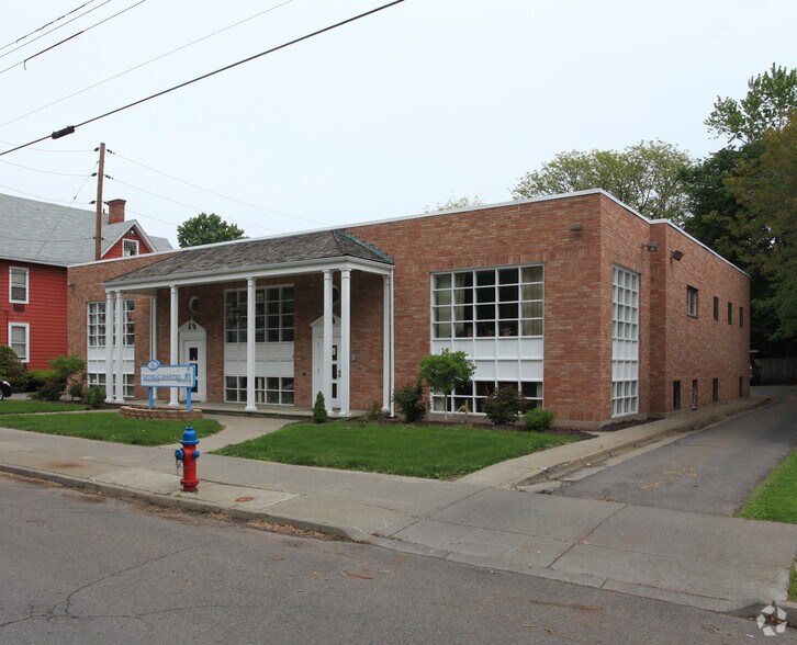 86 Walnut St, Binghamton, NY for sale - Building Photo - Image 1 of 1