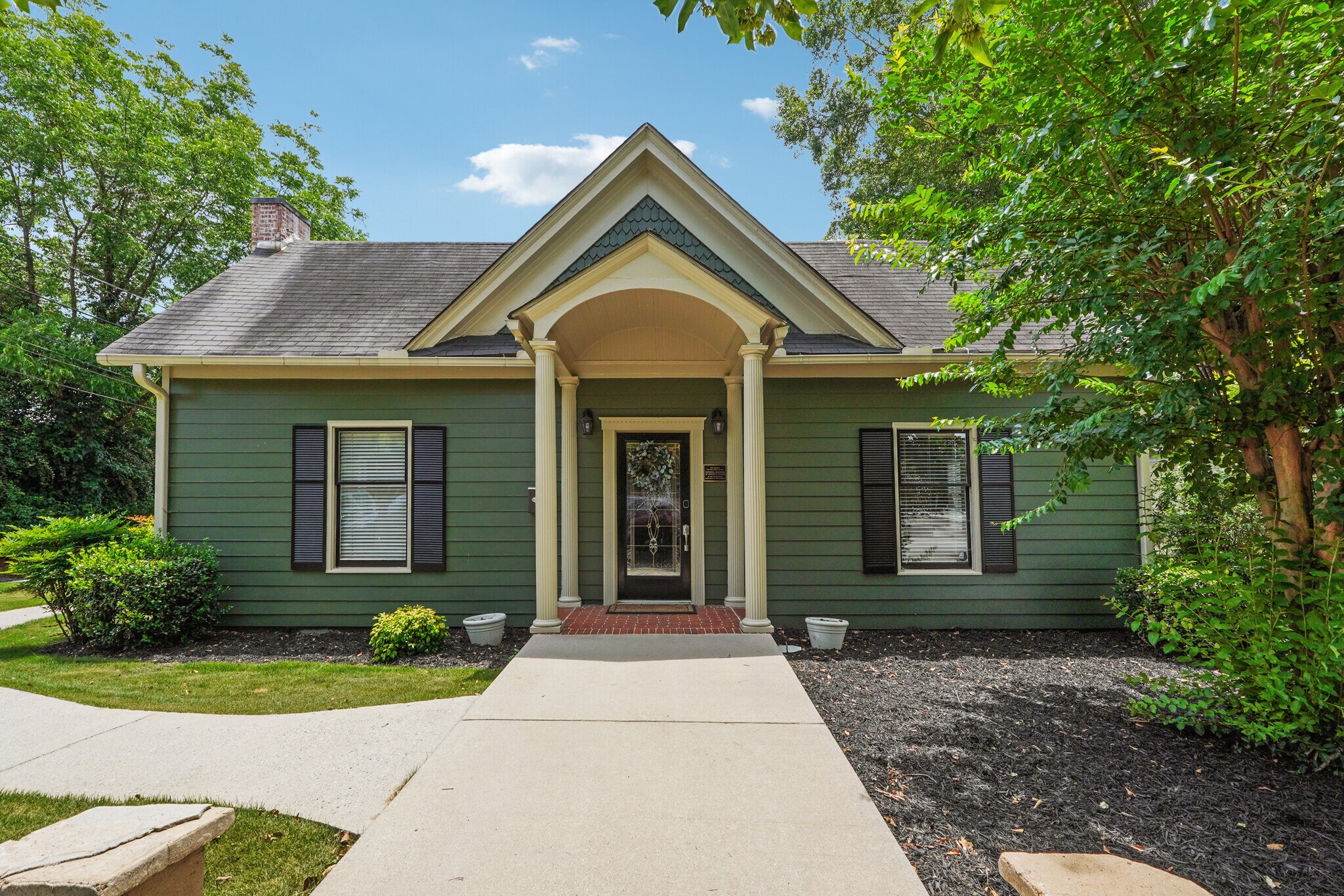 321 E Main St, Canton, GA for sale Building Photo- Image 1 of 1