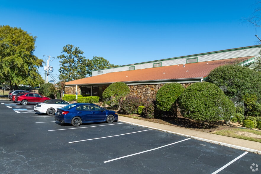 11215 Hermitage Rd, Little Rock, AR for lease - Building Photo - Image 2 of 30