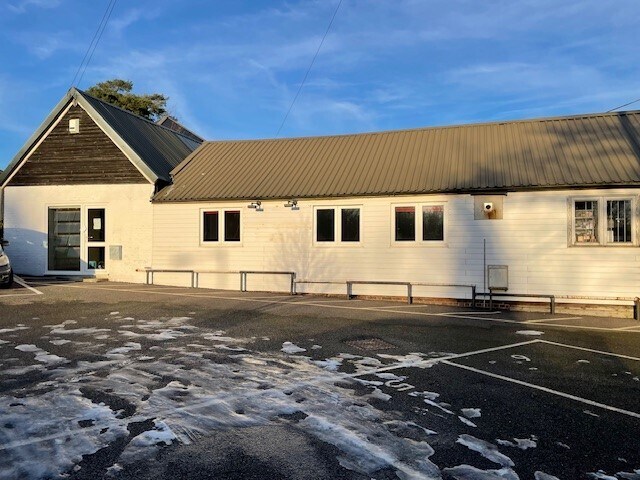 Burwash Rd, Heathfield for sale Building Photo- Image 1 of 1