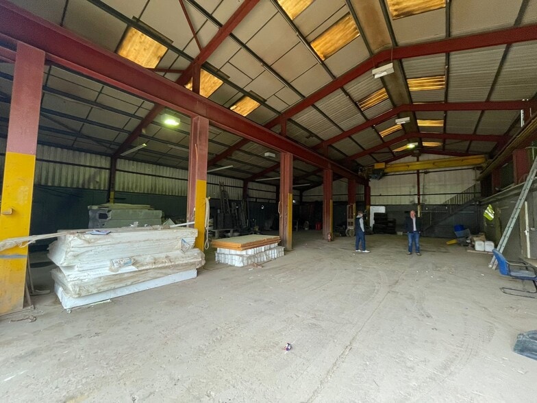 Flass Ln, Castleford for lease - Building Photo - Image 3 of 8