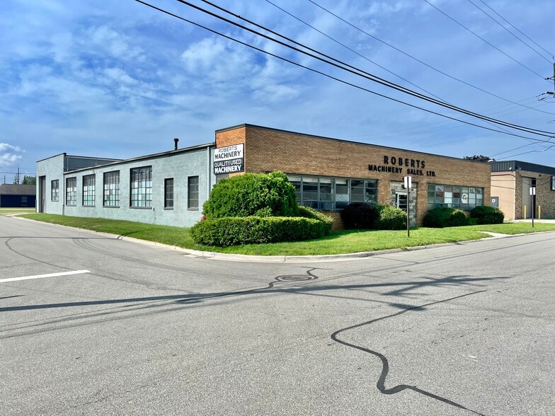 930 E Drayton St, Ferndale, MI for sale - Building Photo - Image 1 of 5