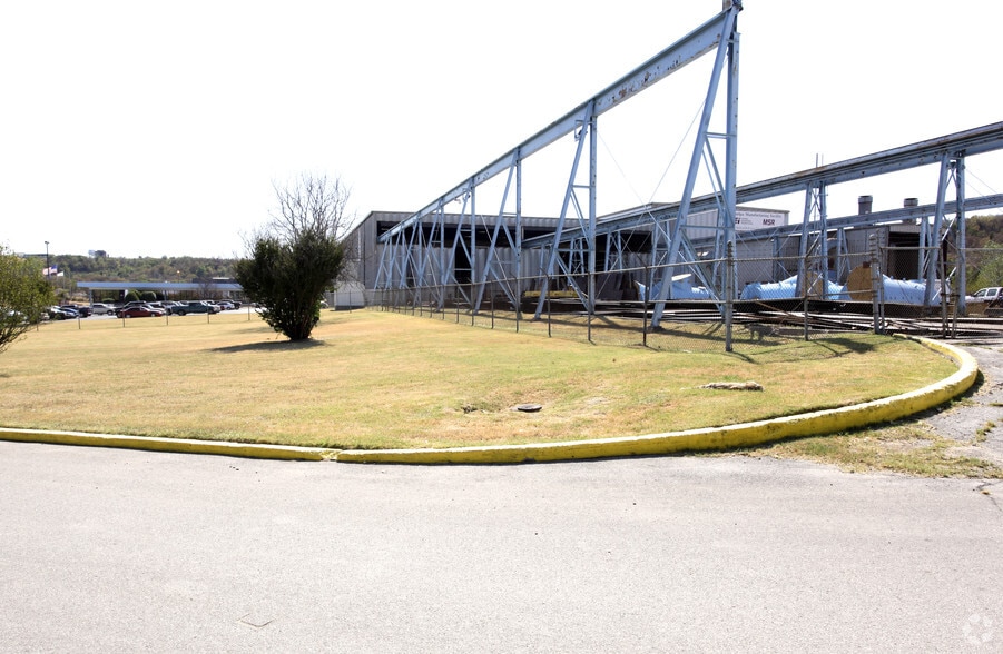 2110 N Industrial Rd, Sapulpa, OK for sale - Primary Photo - Image 1 of 1