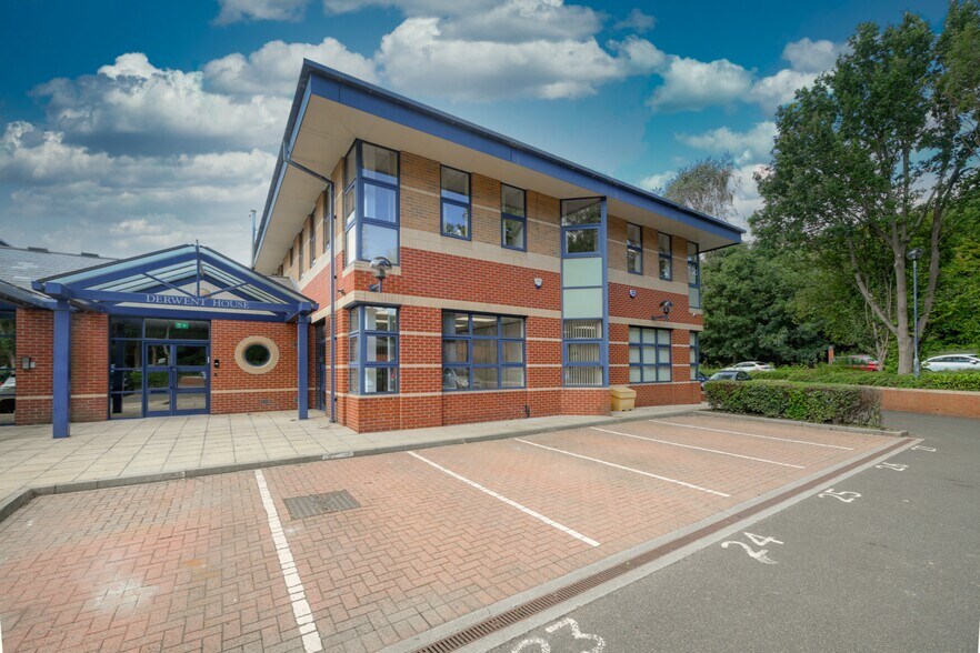 Fifth Av, Gateshead for sale - Building Photo - Image 2 of 5