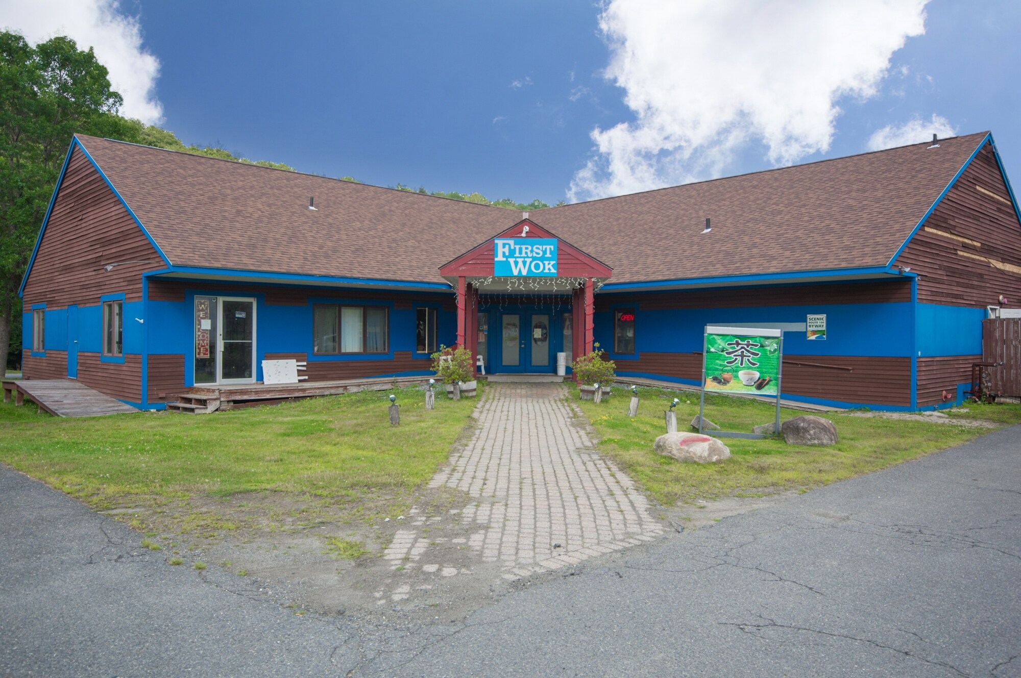 3 Mountain Park Plz, West Dover, VT for sale Primary Photo- Image 1 of 1