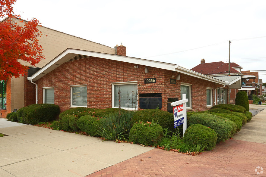 10356 W Warren Ave, Dearborn, MI for lease - Building Photo - Image 2 of 39