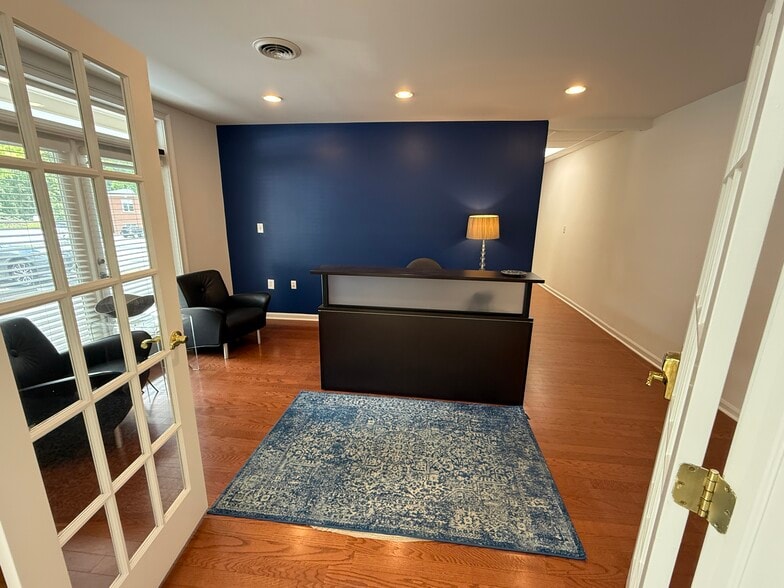 1215 Hightower Trl, Atlanta, GA for sale - Building Photo - Image 2 of 12